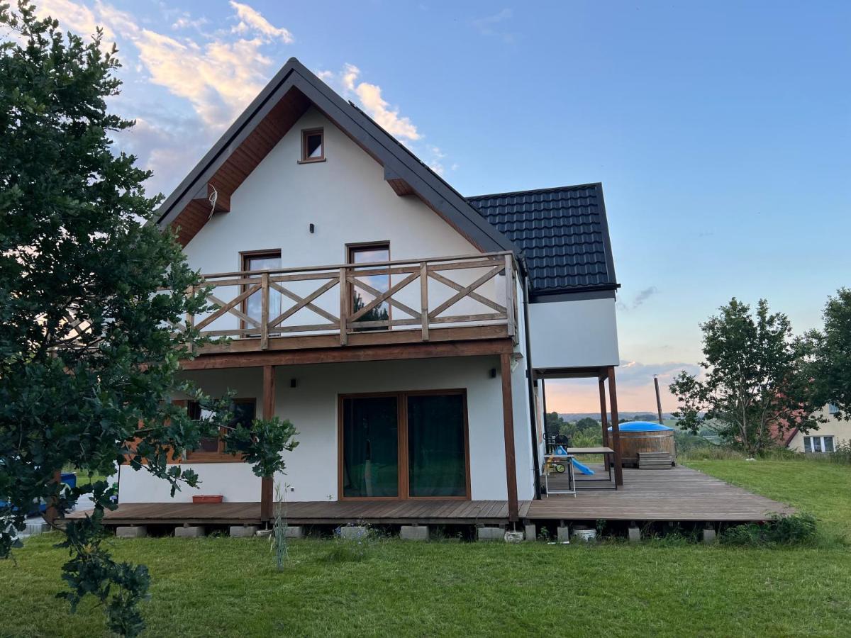 Villa Dom W Chmielnie Na Wzgorzu Chmielno Esterno foto